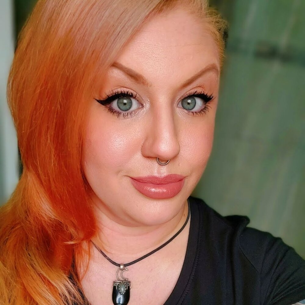 Meet your Posher, Deanna